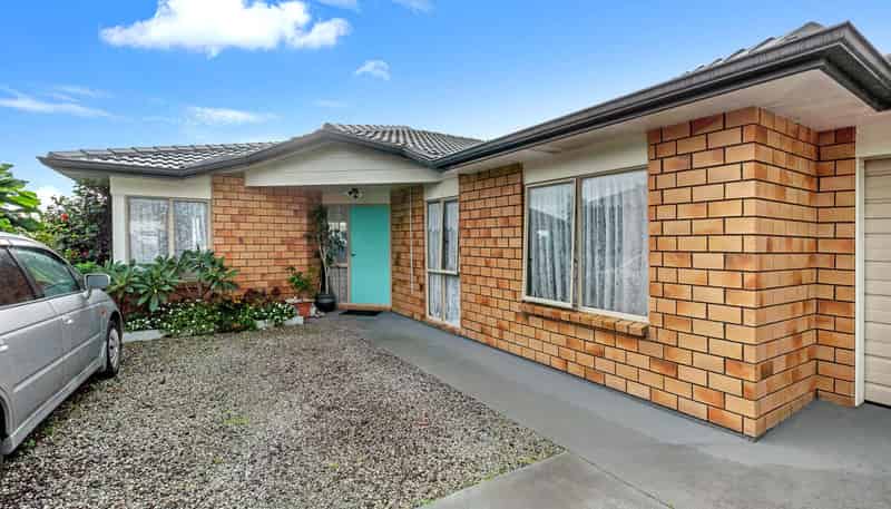 151 Naylors Drive, Mangere