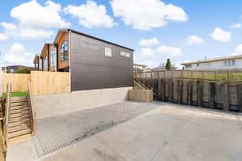 7 Beverly Place, New Lynn
