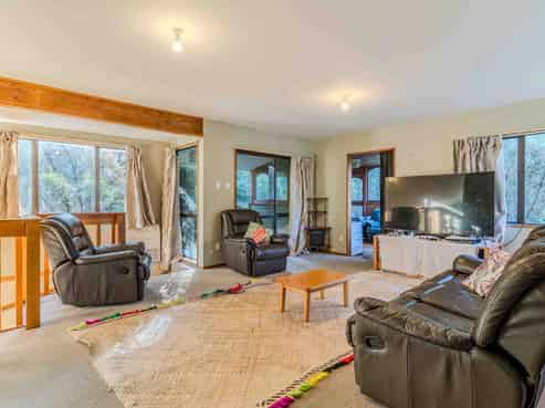 27 Kelvin Road, North East Valley