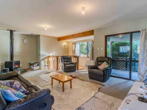 27 Kelvin Road, North East Valley