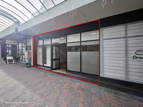 Small central retail