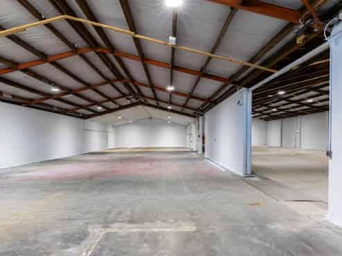 Versatile Industrial - Vacant in Middleton 