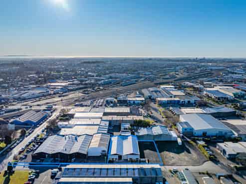 Versatile Industrial - Vacant in Middleton 