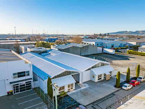 Versatile Industrial - Vacant in Middleton 