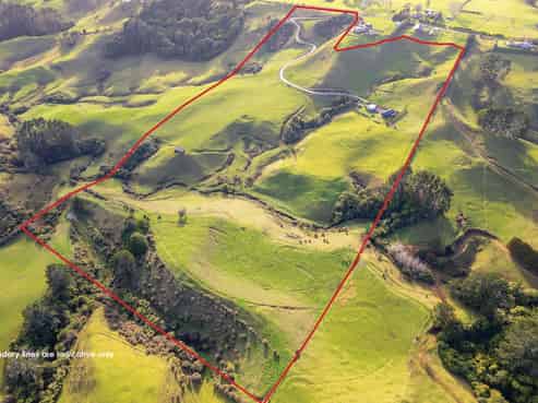 378 Hursthouse Road, Tarurutangi