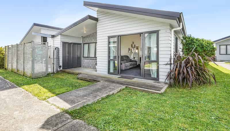 2/4 Shakespeare Avenue, Enderley