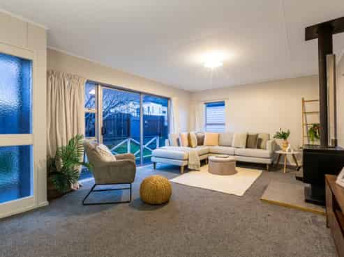 2 Pascoe Avenue, Paremata