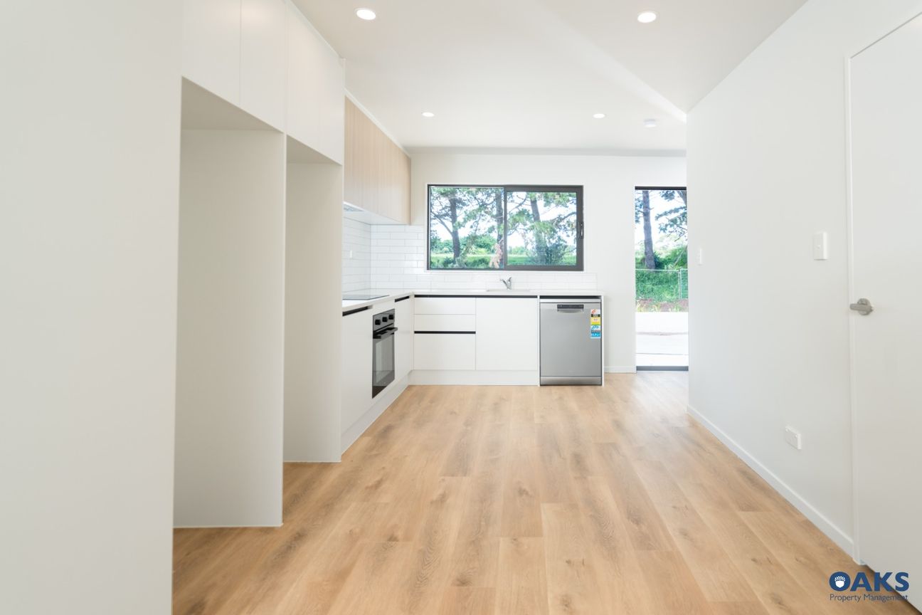 MANGERE BRIDGE, 3 BEDROOMS - Widok 4