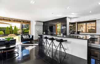 299 Oceanbeach Road, Mount Maunganui