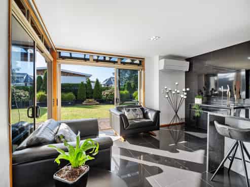 299 Oceanbeach Road, Mount Maunganui