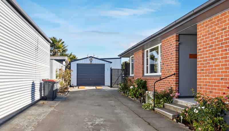 19 Kent Street, Marchwiel