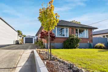 19 Kent Street, Marchwiel