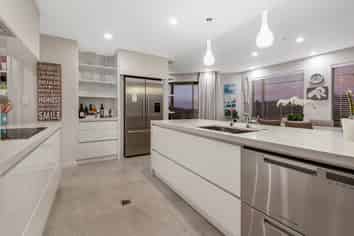 31 Waterside Crescent, Gulf Harbour