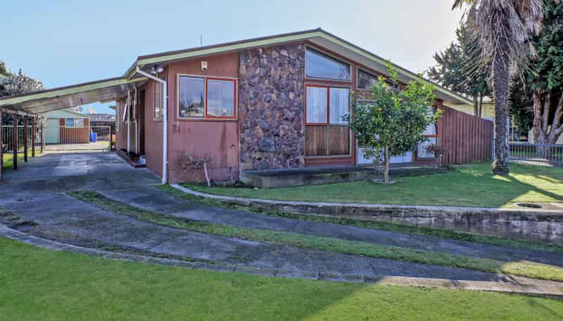 18 Cortes Crescent, Flaxmere