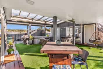 60 Rua Avenue, Waitarere Beach