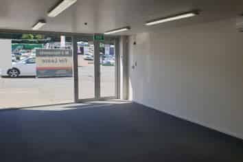 Superior Warehouse - 393m2