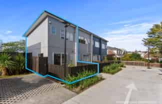 53D Edmonton Road, Henderson