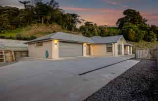 30B Sycamore Grove, Vogeltown