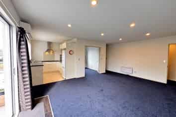 2/9 Burlington St, Sydenham