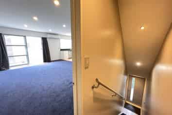 2/9 Burlington St, Sydenham