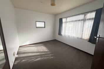 317 Western Hills Drive, Avenues