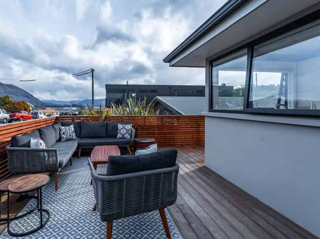 84 Helwick Street, Wanaka