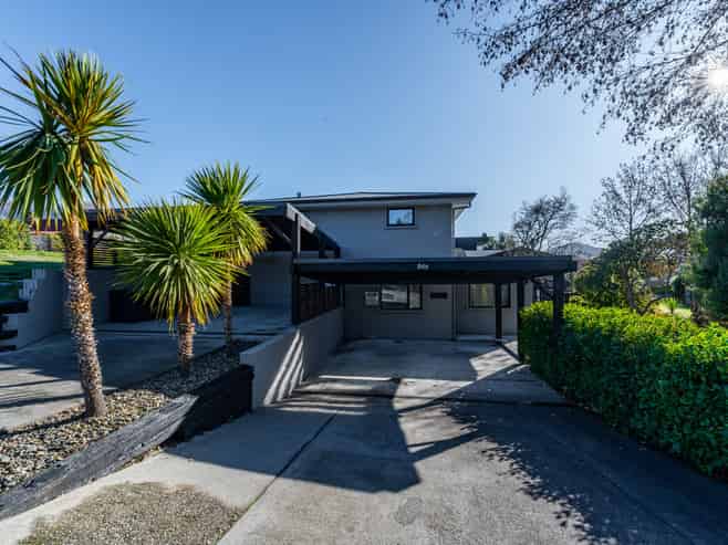 84 Helwick Street, Wanaka