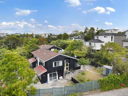2/39C Coronation Road, Hillcrest
