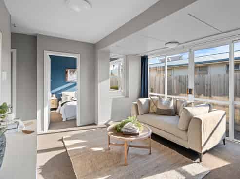 521 Marine Parade, South New Brighton