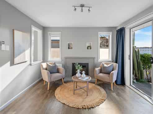 521 Marine Parade, South New Brighton