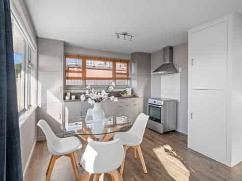521 Marine Parade, South New Brighton