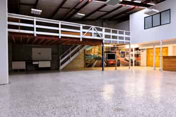 Functional Industrial Unit | 347m2 St Johns