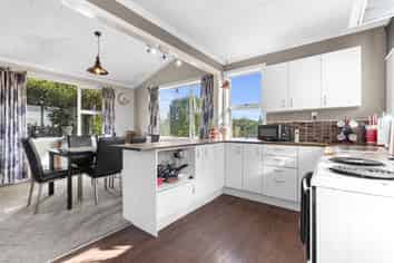 157 Parklands Avenue, Bell Block