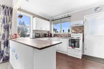 157 Parklands Avenue, Bell Block