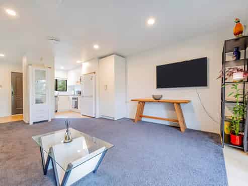 7/44 Fields Parade, Oteha