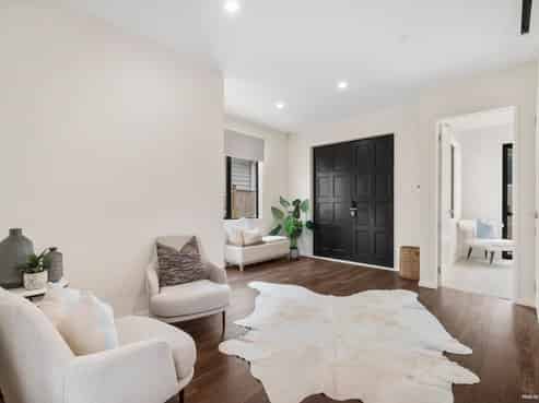 3B  Kenmure Avenue, Forrest Hill