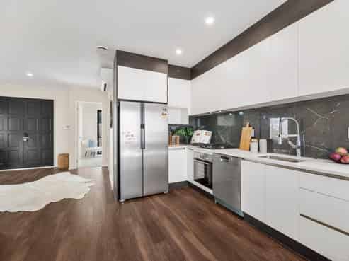 3B  Kenmure Avenue, Forrest Hill