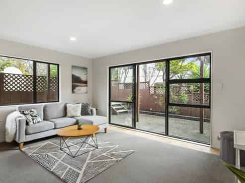 1/6 Sunnydale Place, Albany