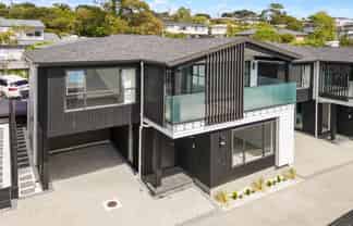 12B Tiber Road, Forrest Hill