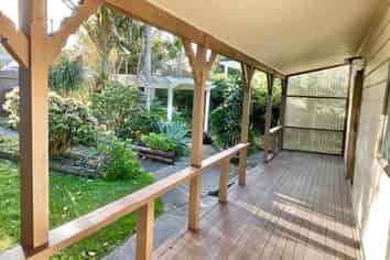 Auckland - Address withheld