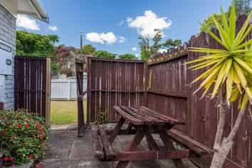 1/15 Cranberry Place, Bucklands Beach