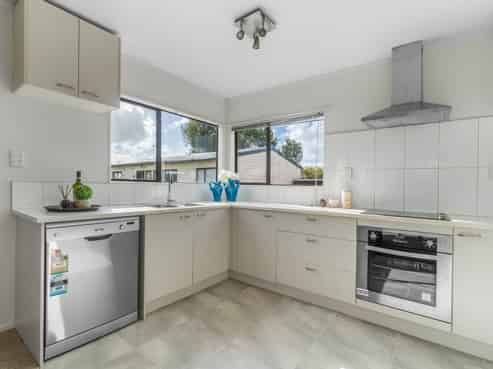 3/30 Avondale Road, Avondale