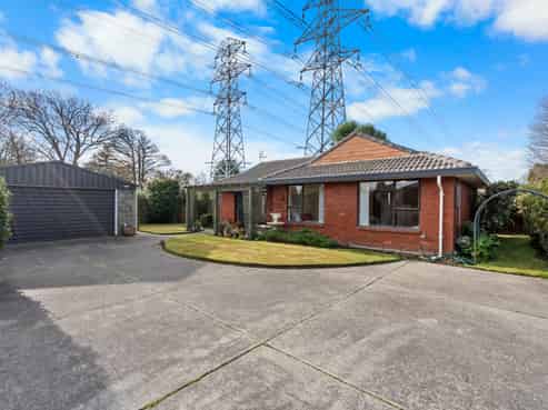 2/31 Peebles Drive, Hei Hei