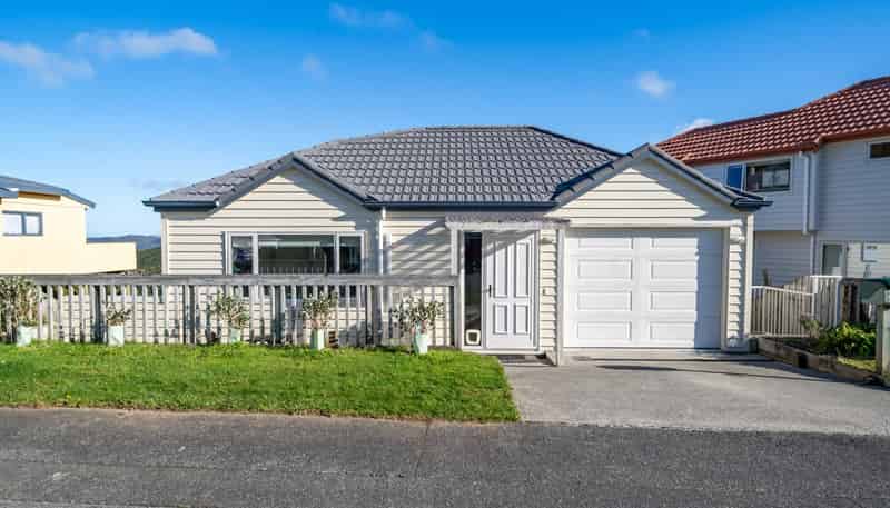 42a Landsdowne Terrace, Karori