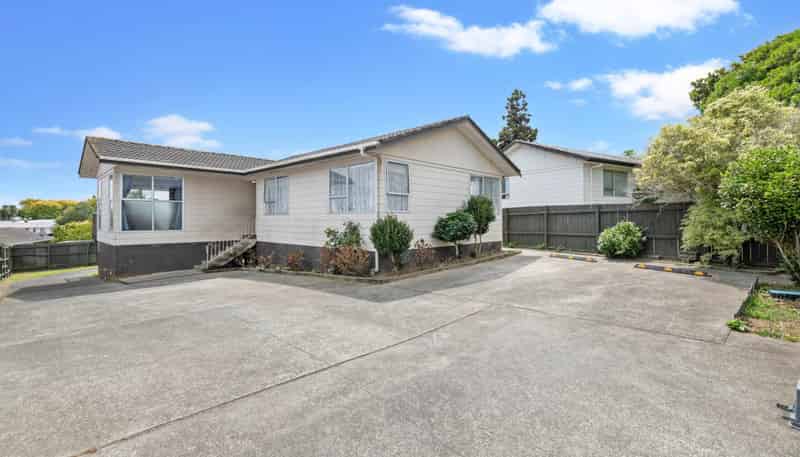 14 Yearsley Place, Manurewa