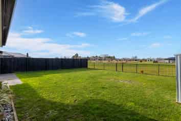 4 Godley Place, Woodend