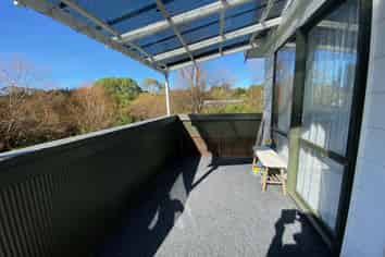 1036A Great North Road, Point Chevalier