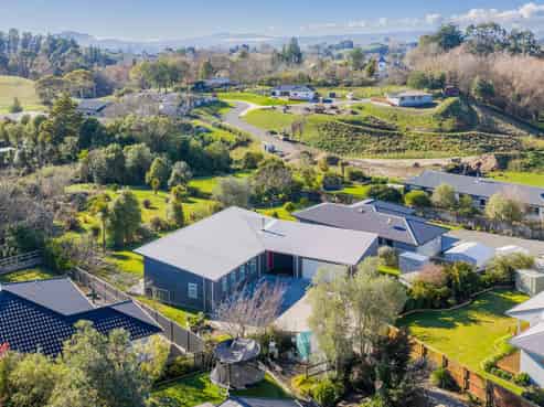 13 Abbot Avenue, Waipawa