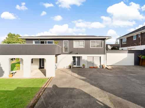 63 Kirby Street, Glendene