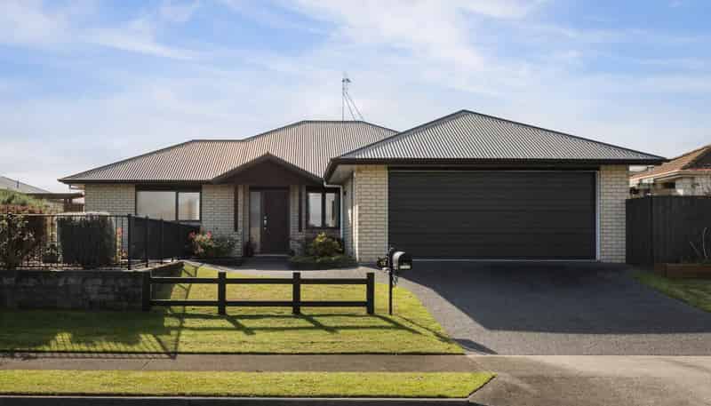 12 Coleman Place, Katikati